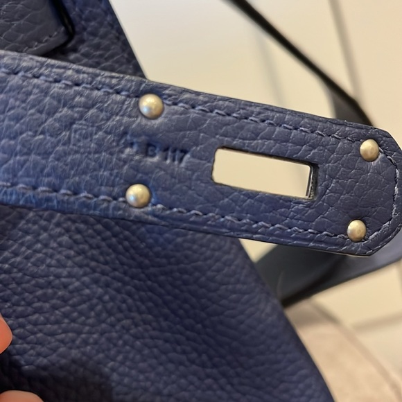 HERMÈS Authentic Jypsiere Bag with Palladium Hardware - Picture 6 of 12